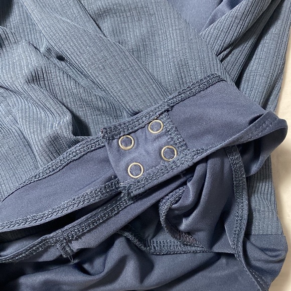 Dynamite blue tie shoulder bodysuit size XS - Picture 5 of 5